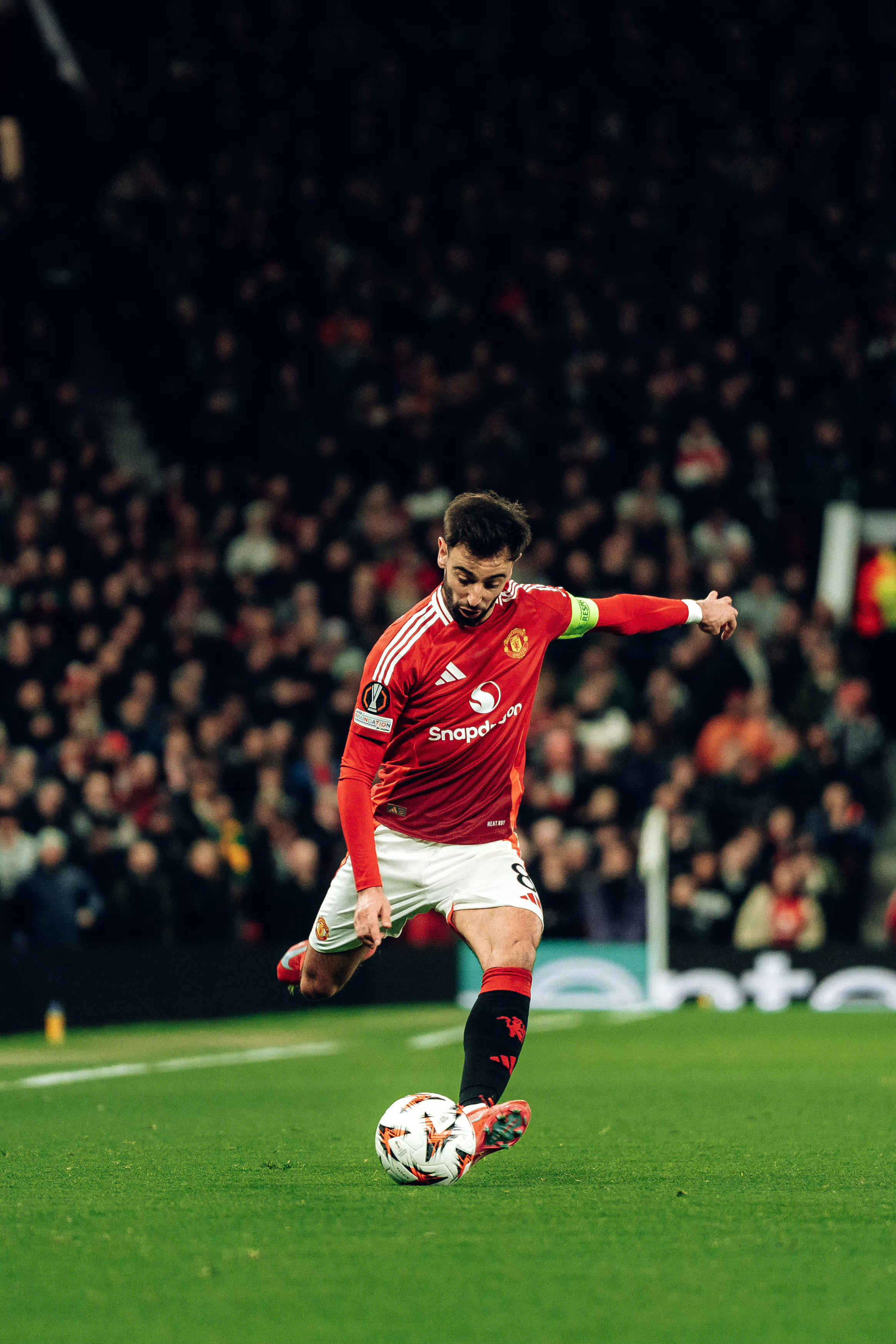 窗口期欧联传出新动向；皇家社会主帅复盘；管理层表态：底气十足；更衣室氛围转暖的简单介绍-爱游戏登录