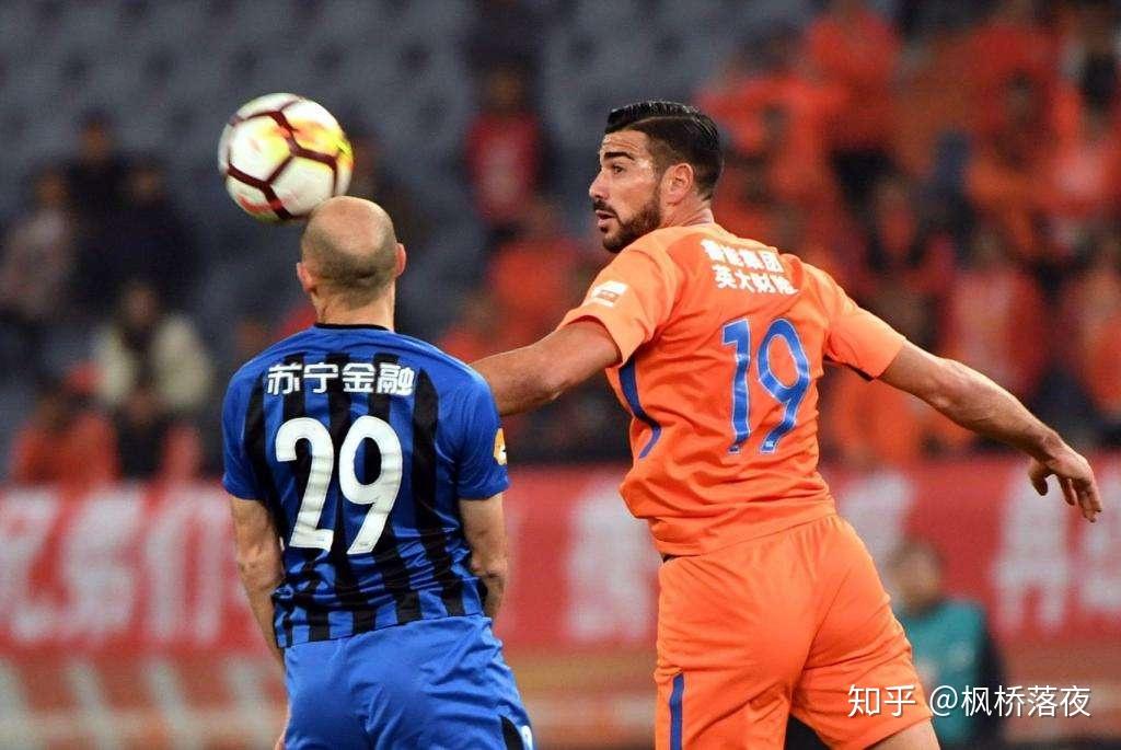 包含布莱顿训练开放日;冲刺阶段门线救险引欢呼;中超在即;赛程密集仍需轮换的词条-爱游戏大陆