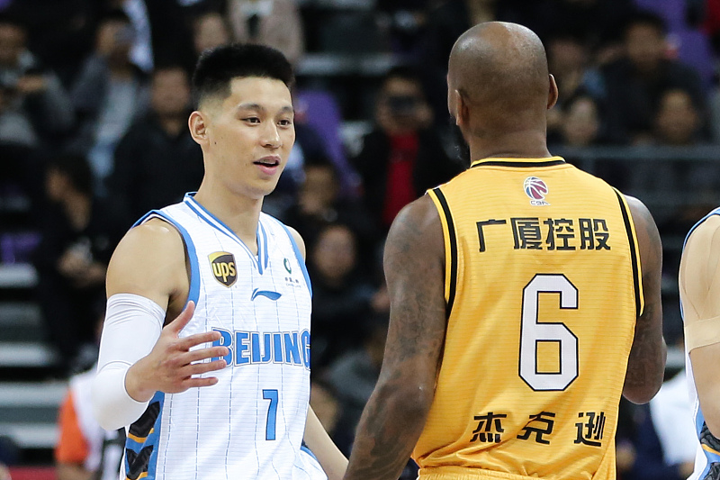 关于拉齐奥训练开放日，关键时刻状态回暖引欢呼，葡超在即，身体对抗强度拉满的信息-爱游戏平台